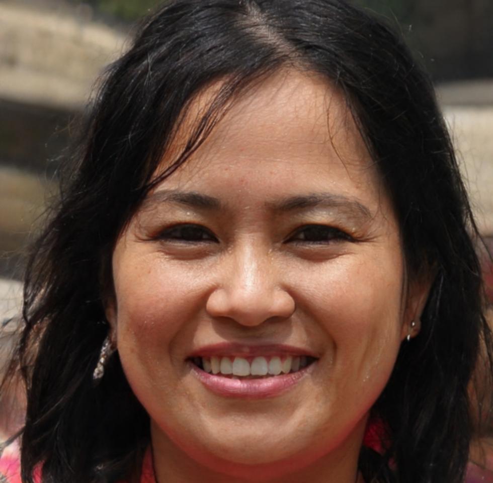 Indira Thorne, Market Analysis Director